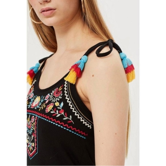TOPSHOP Embroidered Tassel Knit Romper Black Size 8 Medium - Picture 7 of 8
